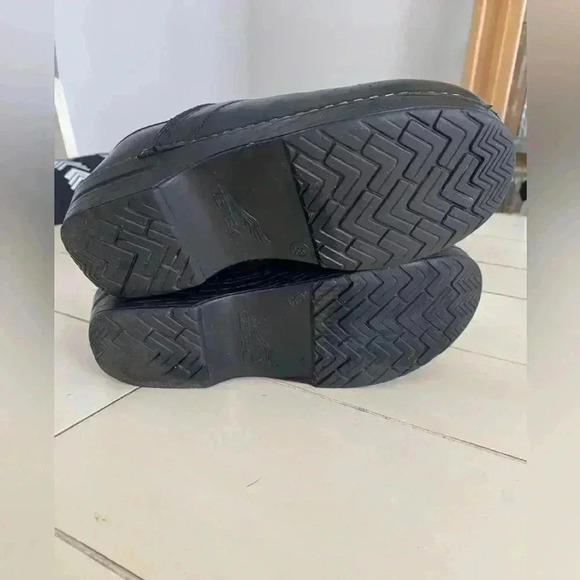 Dansko Professional Women's Clogs 38 US 7.5-8 Black Cabrio Leather Nursing Shoe - Picture 10 of 13